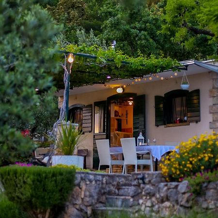 Holiday Home Oaza Baška Voda Buitenkant foto