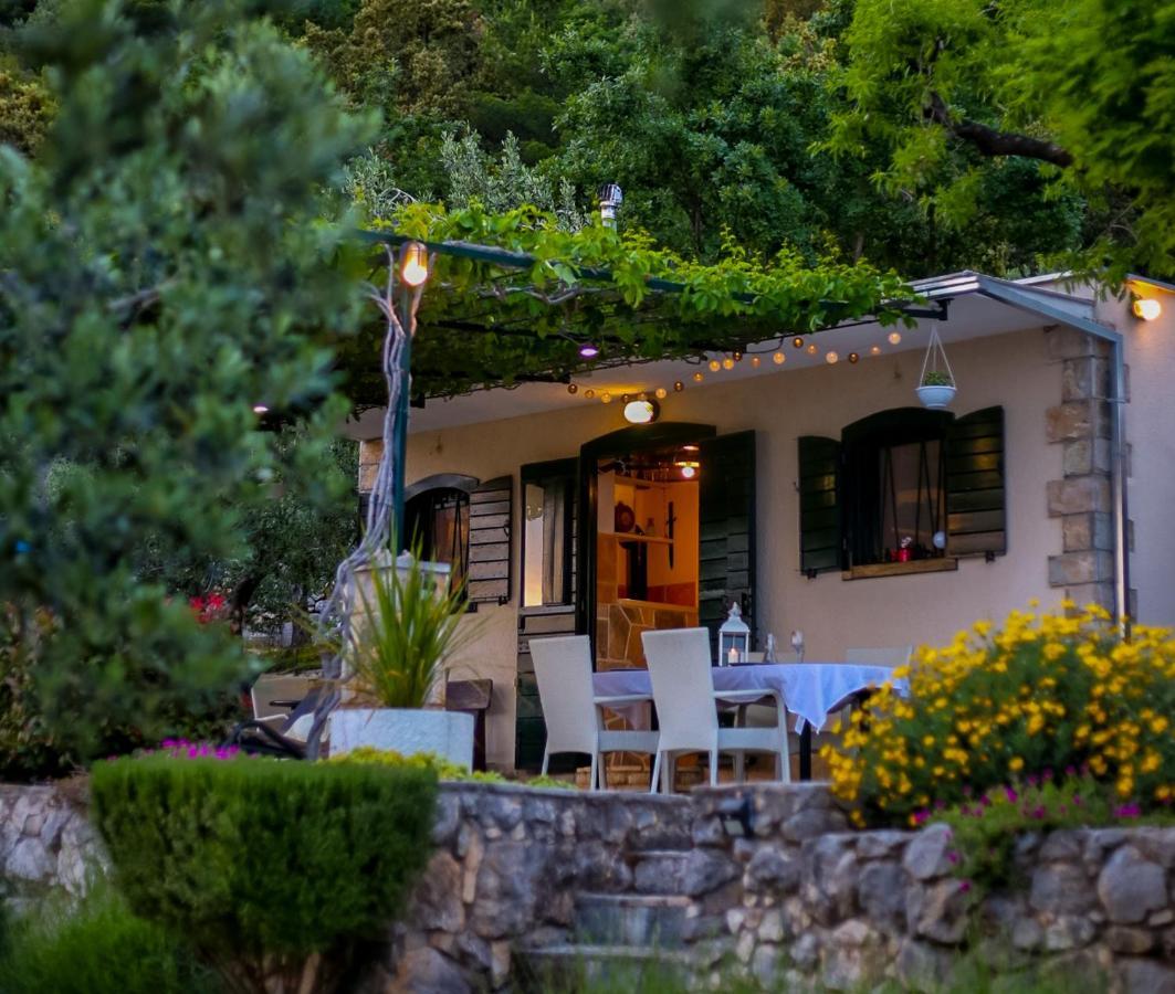 Holiday Home Oaza Baška Voda Buitenkant foto